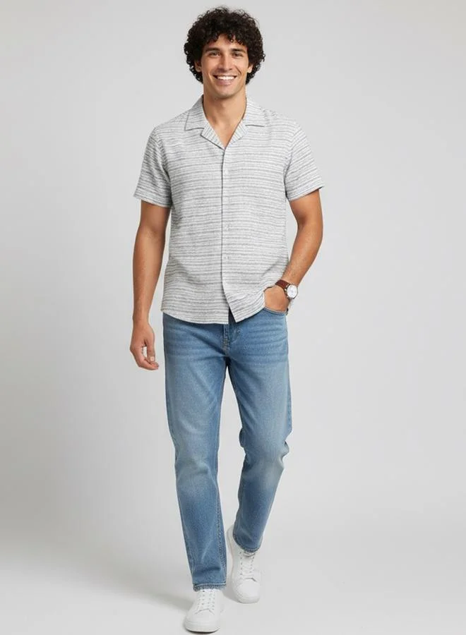 ترولوم قميص مخطط بقصة مريحة للرجال